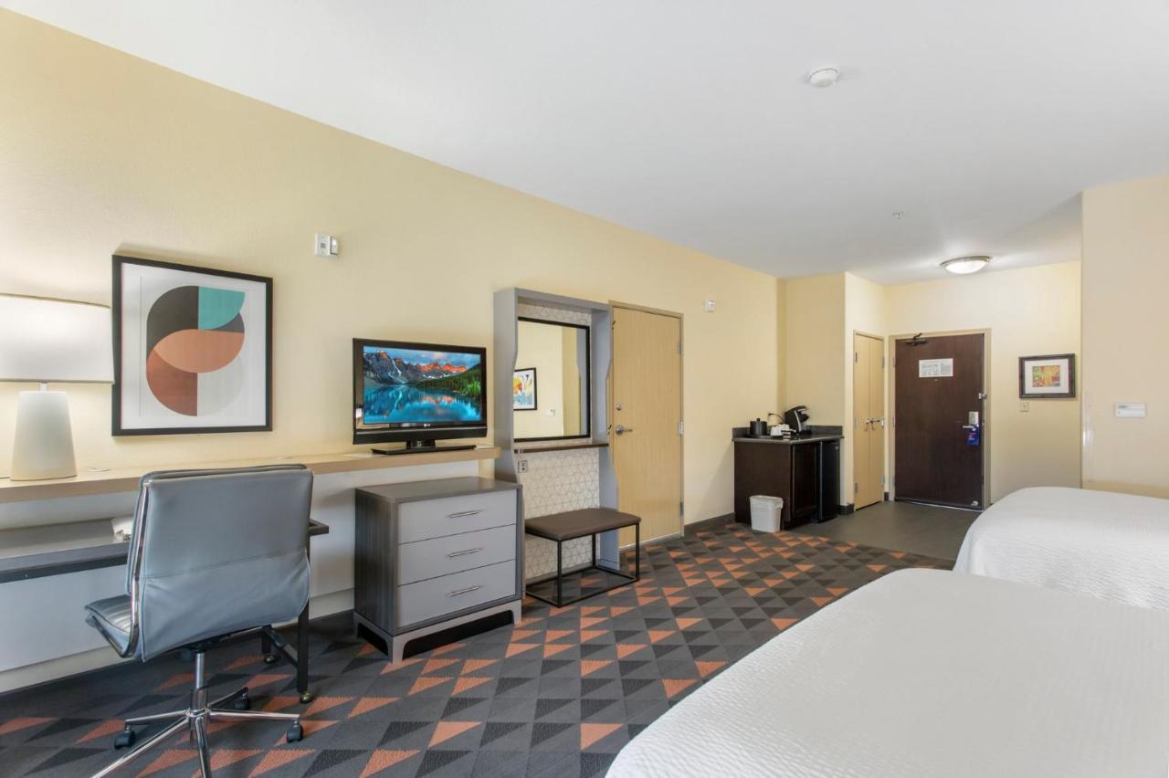 Holiday Inn Hotel & Suites Waco Northwest By Ihg Bellmead Εξωτερικό φωτογραφία