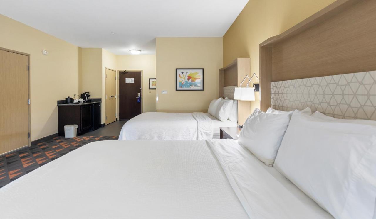 Holiday Inn Hotel & Suites Waco Northwest By Ihg Bellmead Εξωτερικό φωτογραφία