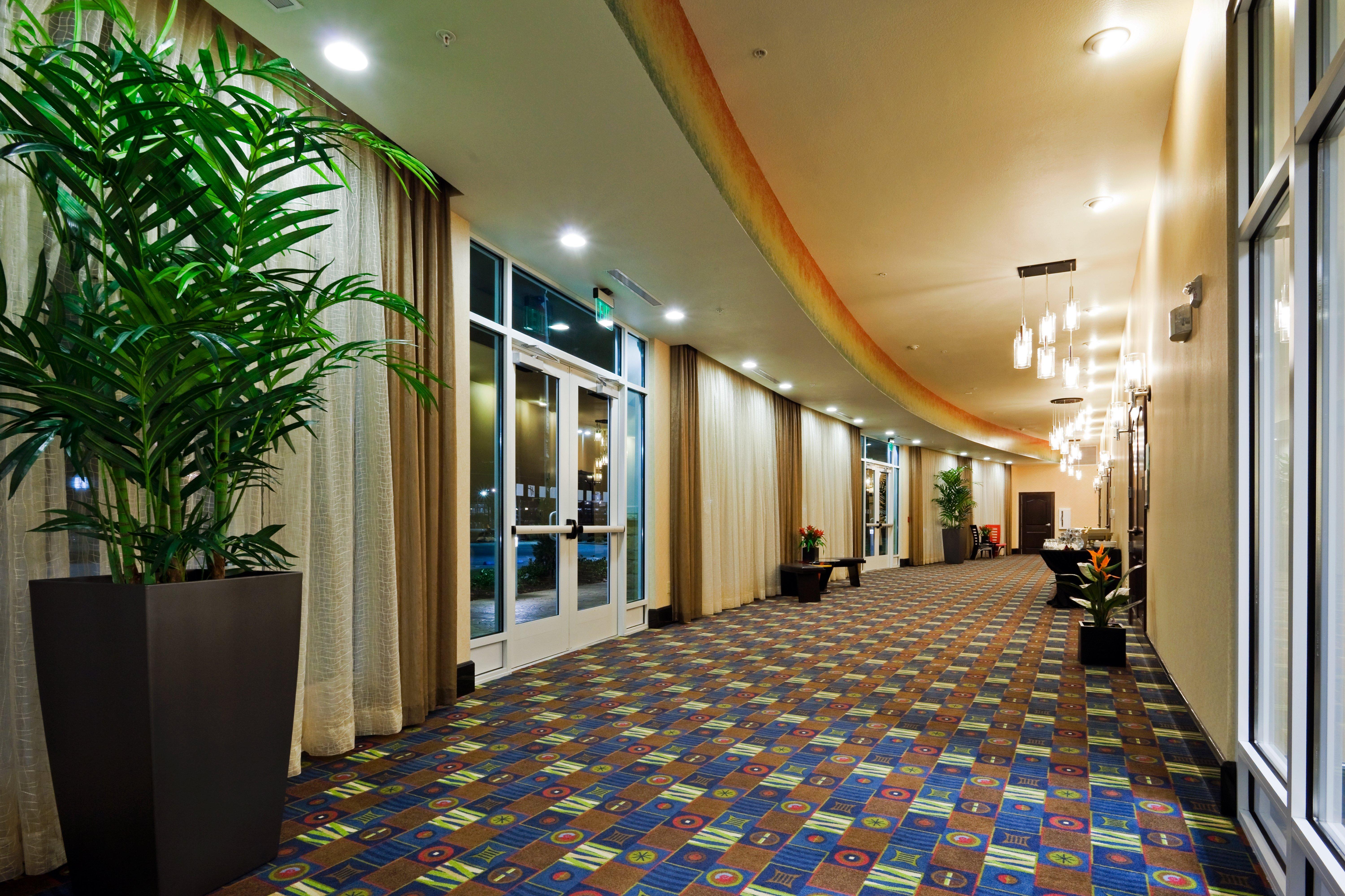Holiday Inn Hotel & Suites Waco Northwest By Ihg Bellmead Εξωτερικό φωτογραφία